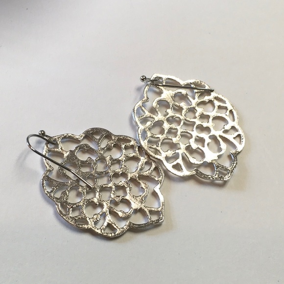 Silver Tone Moroccan Earrings - Picture 4 of 4